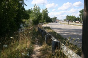 Guardrail Portage along Telegraph Road